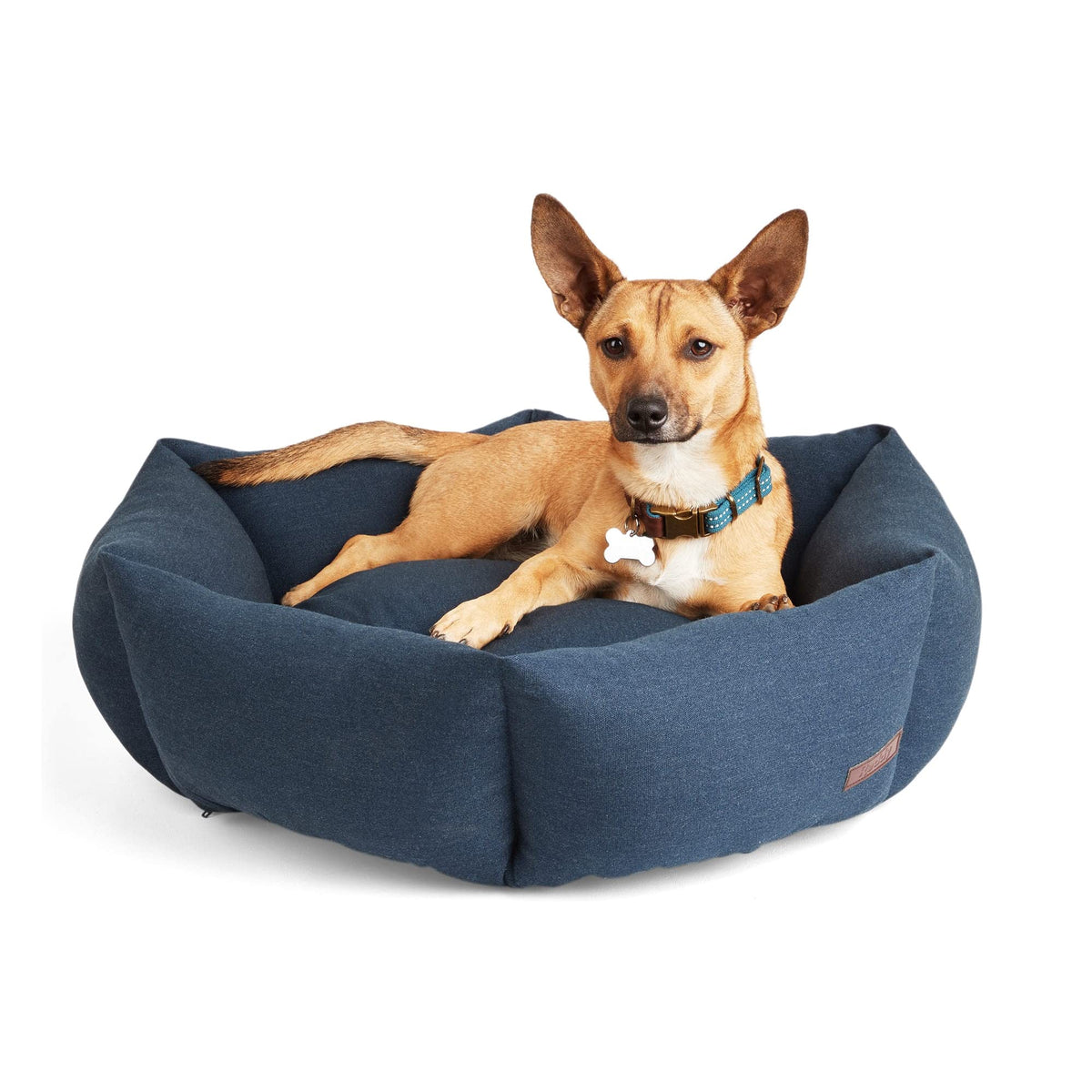 Reddy Primaloft Dog Bed 26.5" L X 26.5" W X 6" H